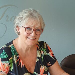 Nienke Pol, trouwambtenaar